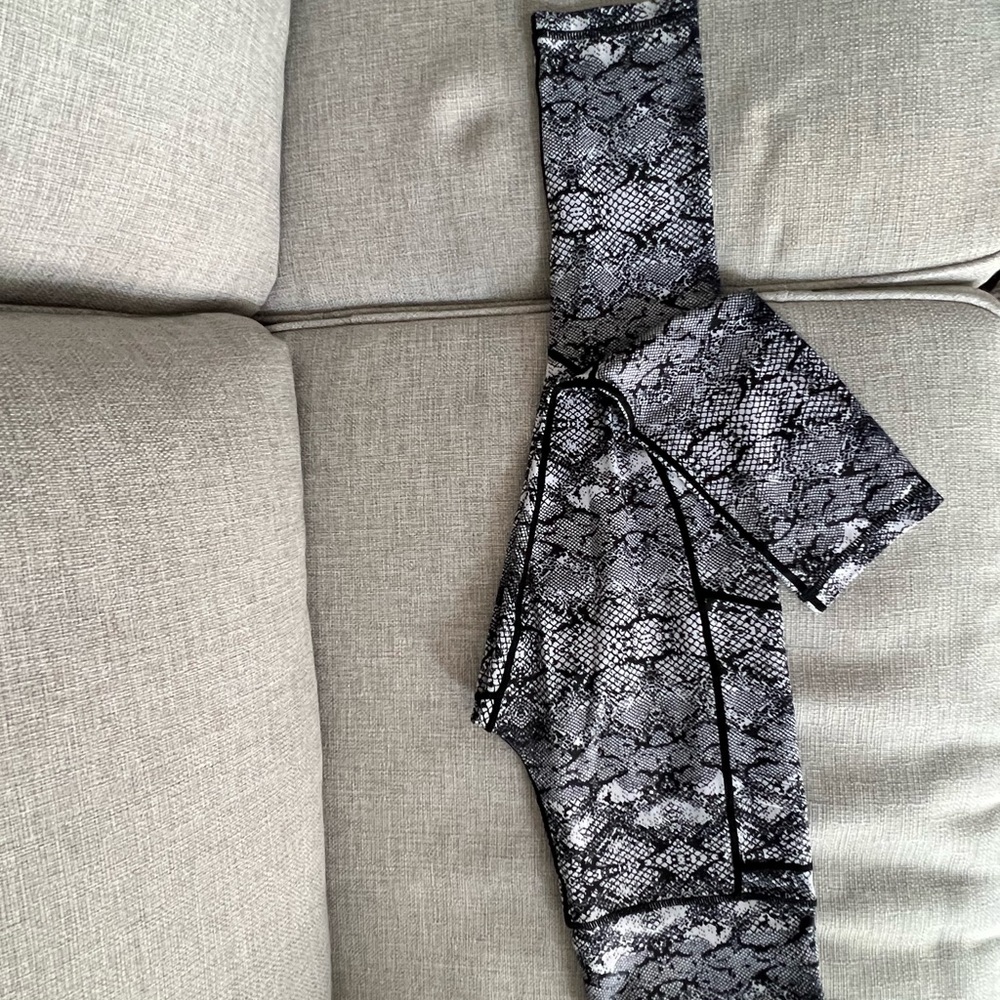 Zyia Python Snake Print Set - image 3